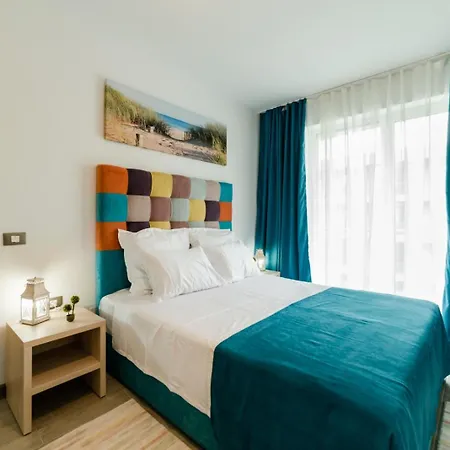 Luxury In Cu Piscina Interioara Sauna Gym Jacuzzi Langa Plaja Apartman Năvodari